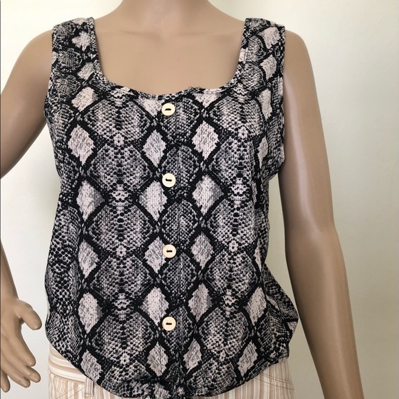 CAUTION TO THE WIND Womens Knitted Top  Tie Front Size Medium Juniors New - Picture 4 of 10